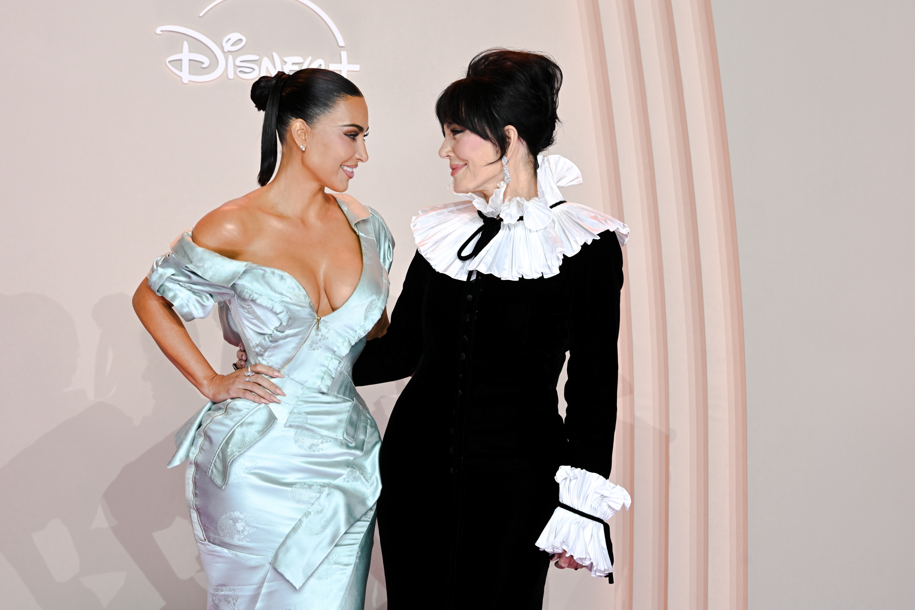 Access_Kardashian_12.jpg