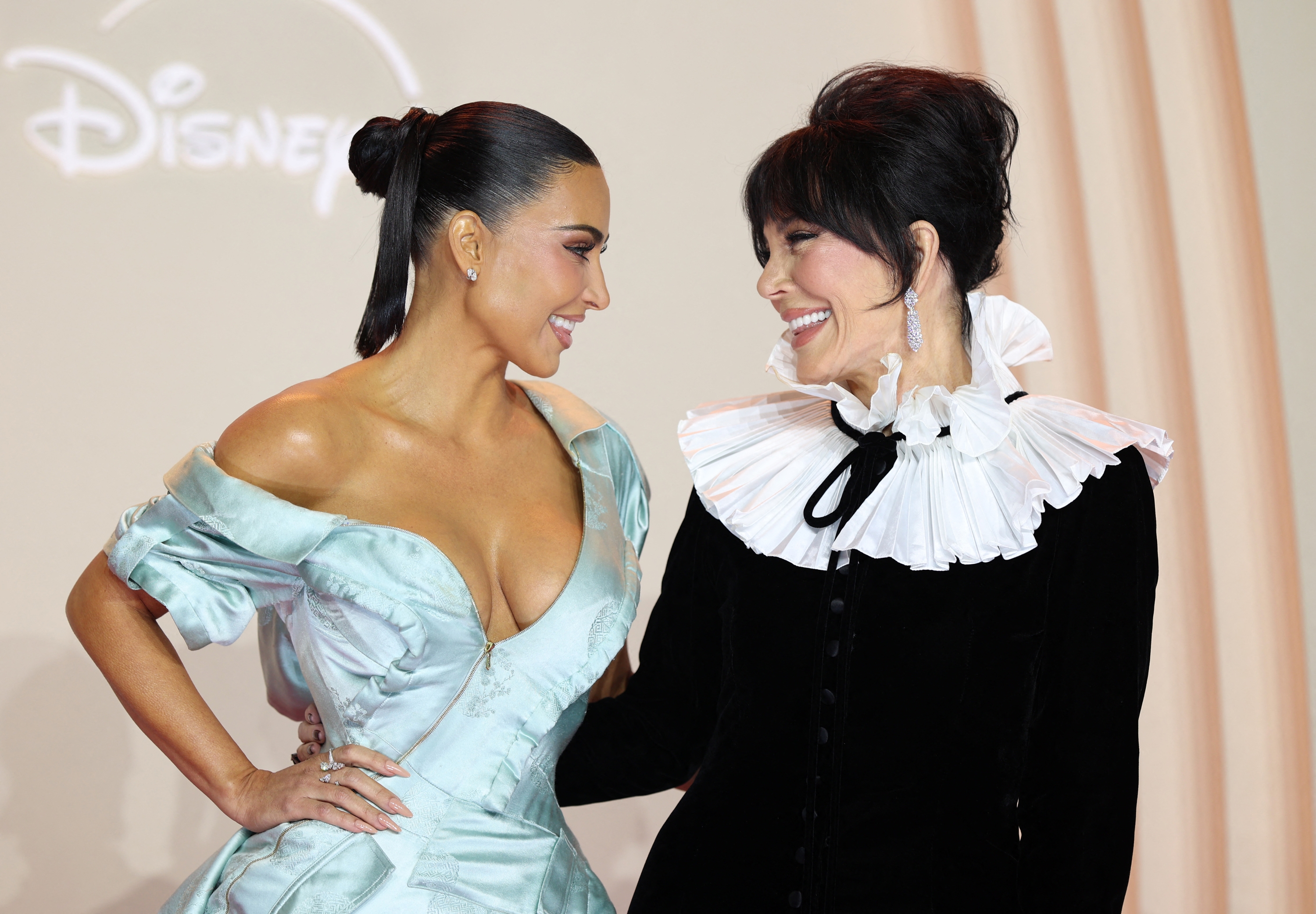 Access_Kardashian_5.jpg