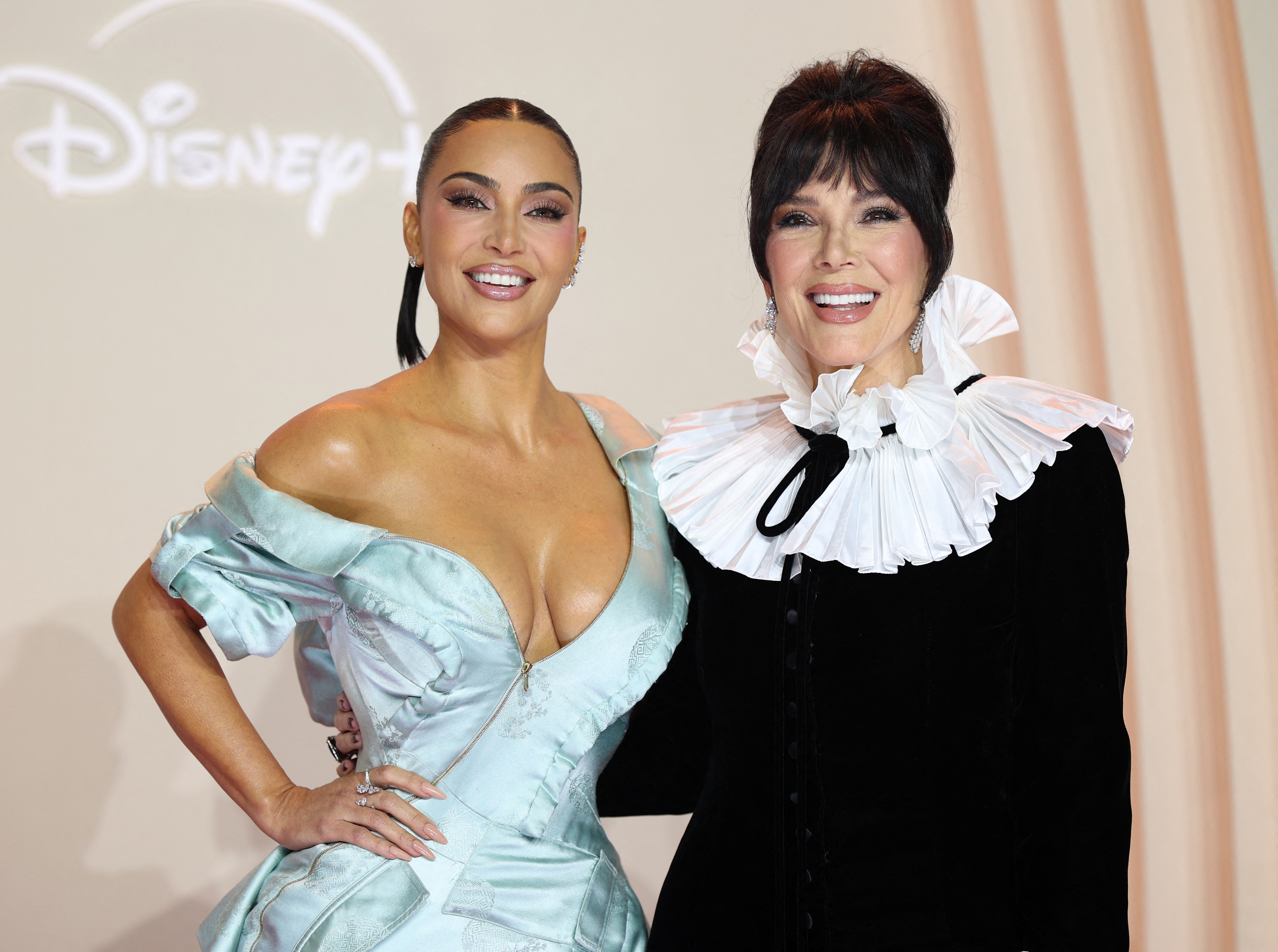 Access_Kardashian_8.jpg