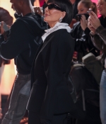 Access_Kardashian_4.jpg