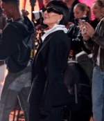 Access_Kardashian_5.jpg