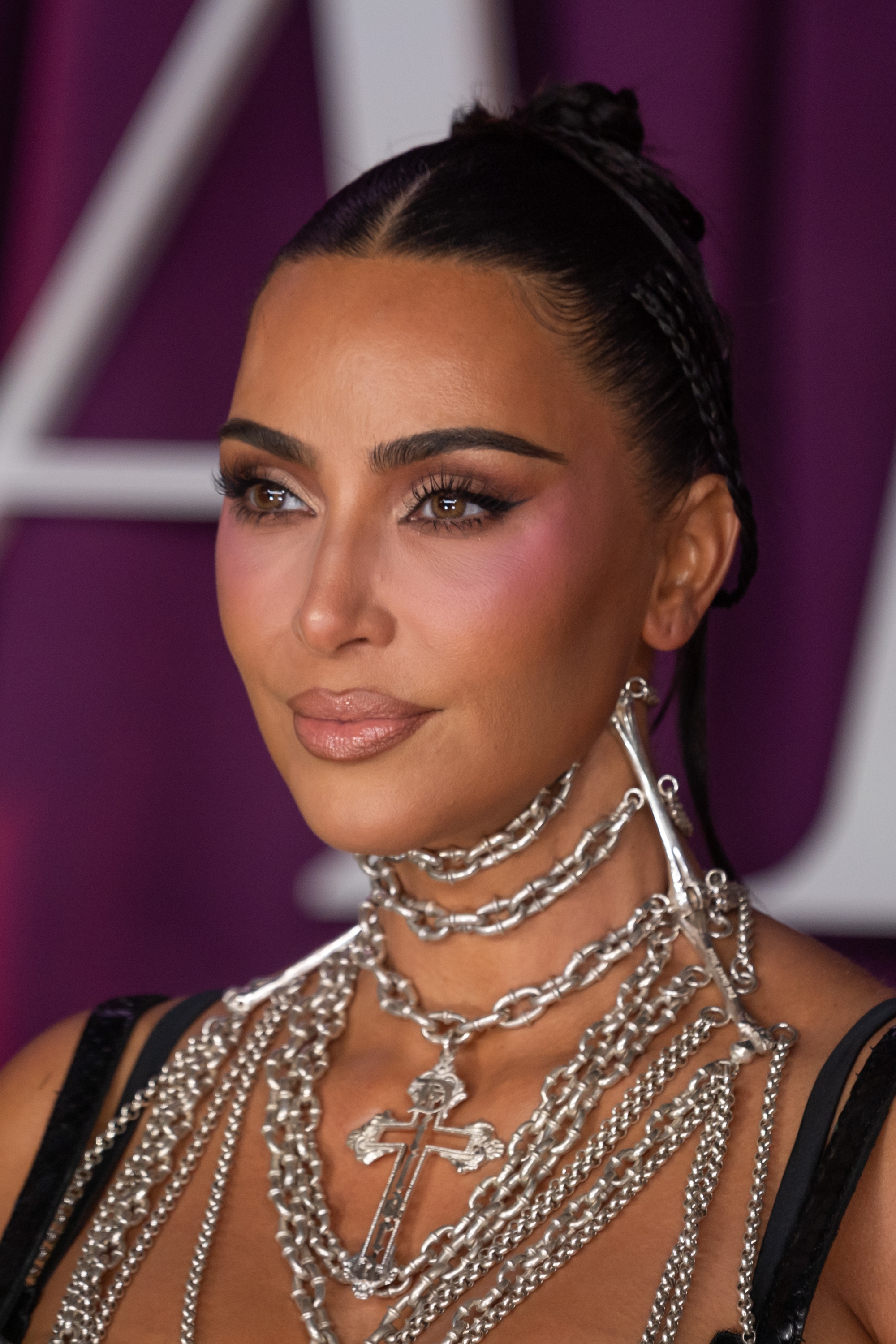 Access_Kardashian_140.jpg