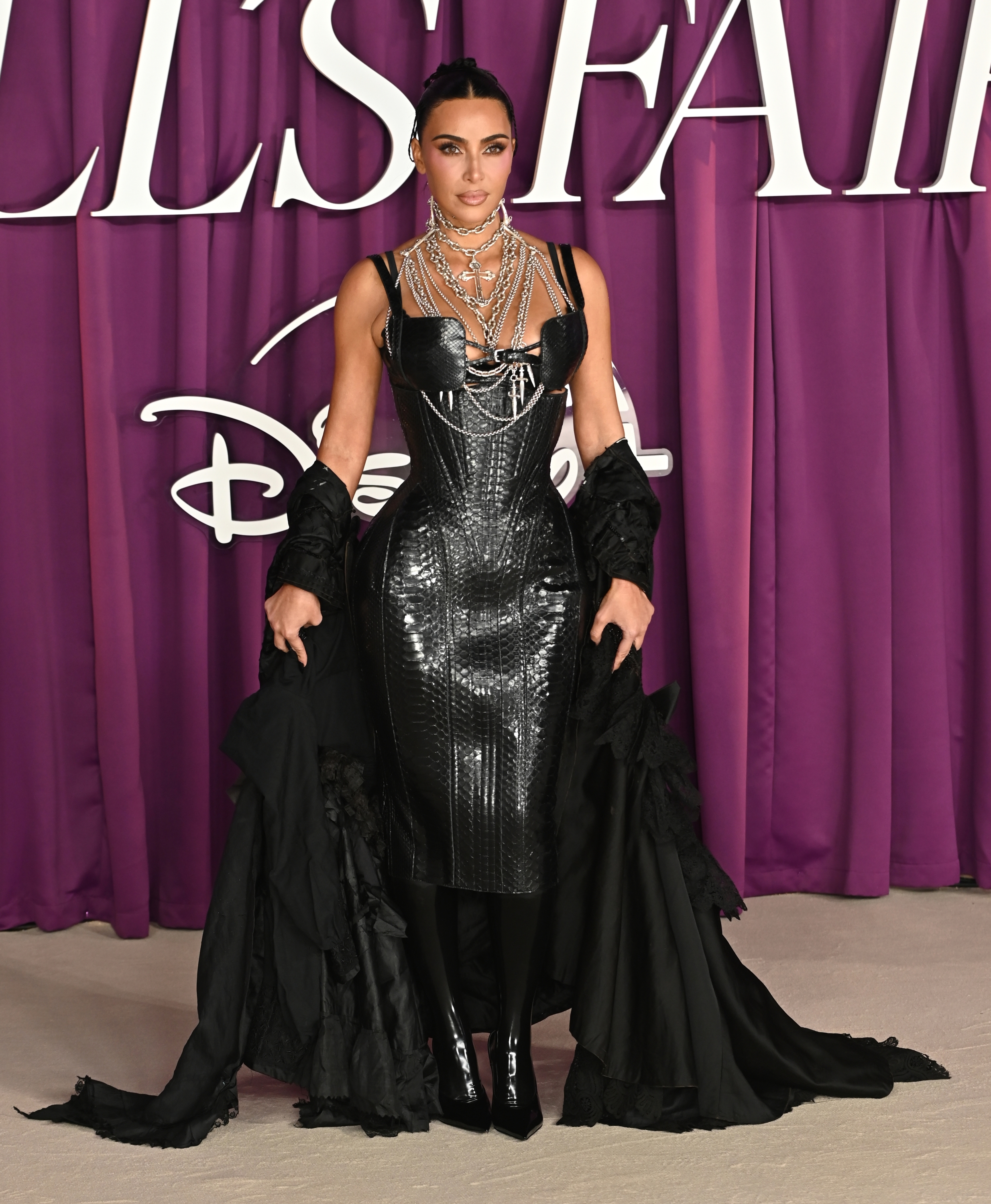 Access_Kardashian_180.jpg