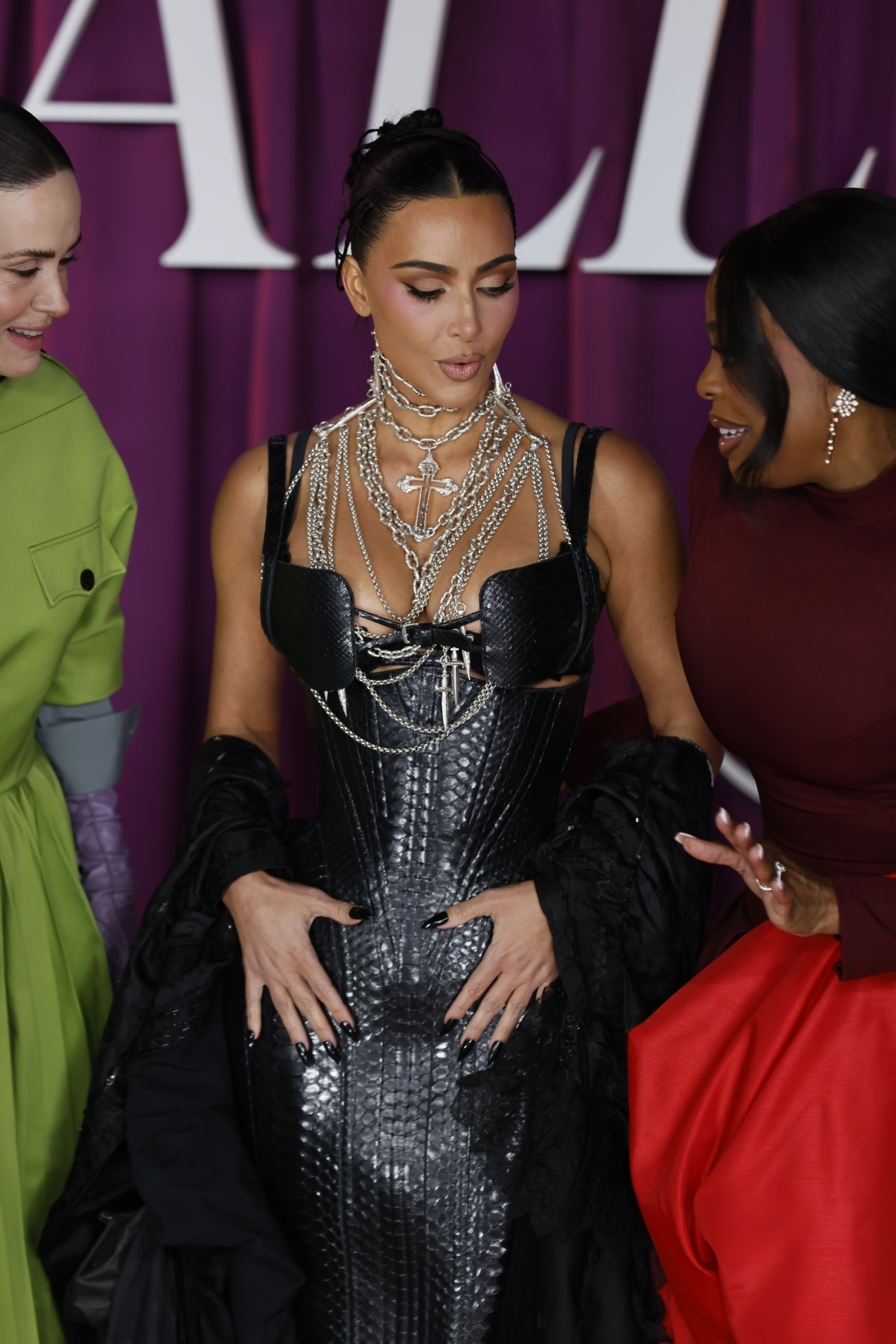Access_Kardashian_220.jpg