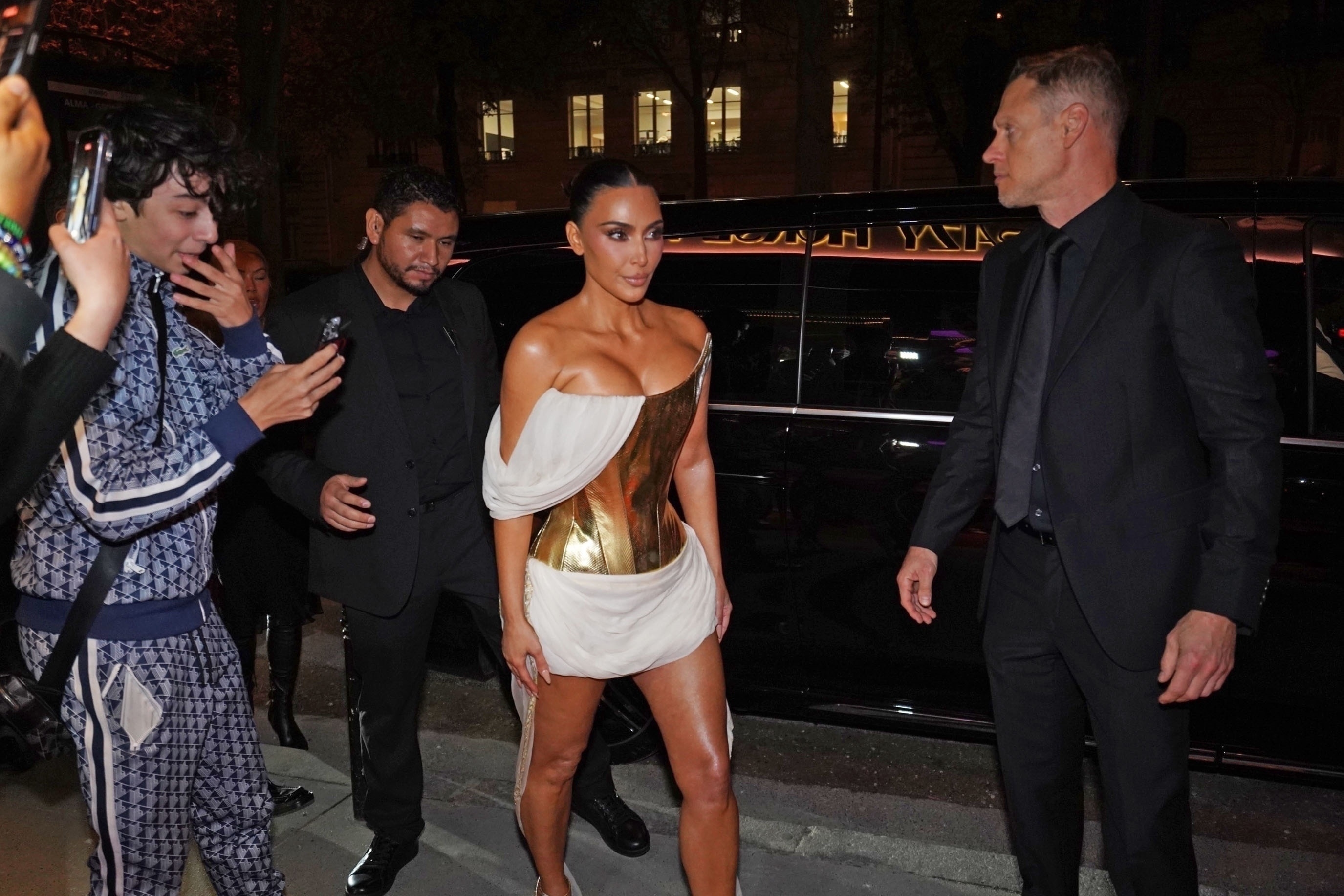 Access_Kardashian_79.jpg