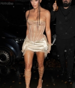 Filename=Access_Kardashian_26.jpg
Filesize=1385KiB
Dimensions=1825x3000
Date added=24.10.25 Access_Kardashian_26.jpg