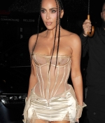 Access_Kardashian_3.jpg