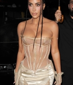 Access_Kardashian_7.jpg