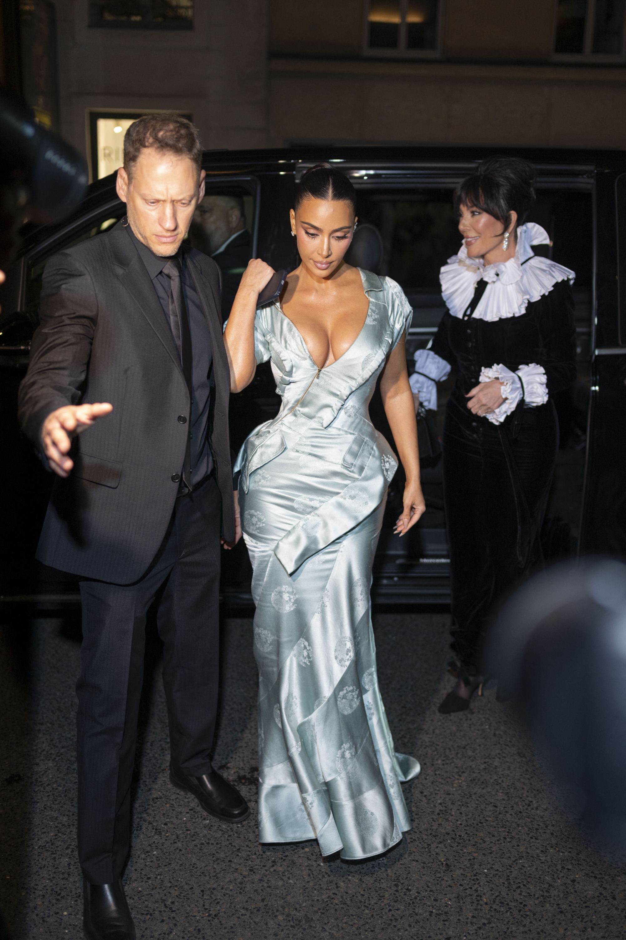 Access_Kardashian_8.jpg