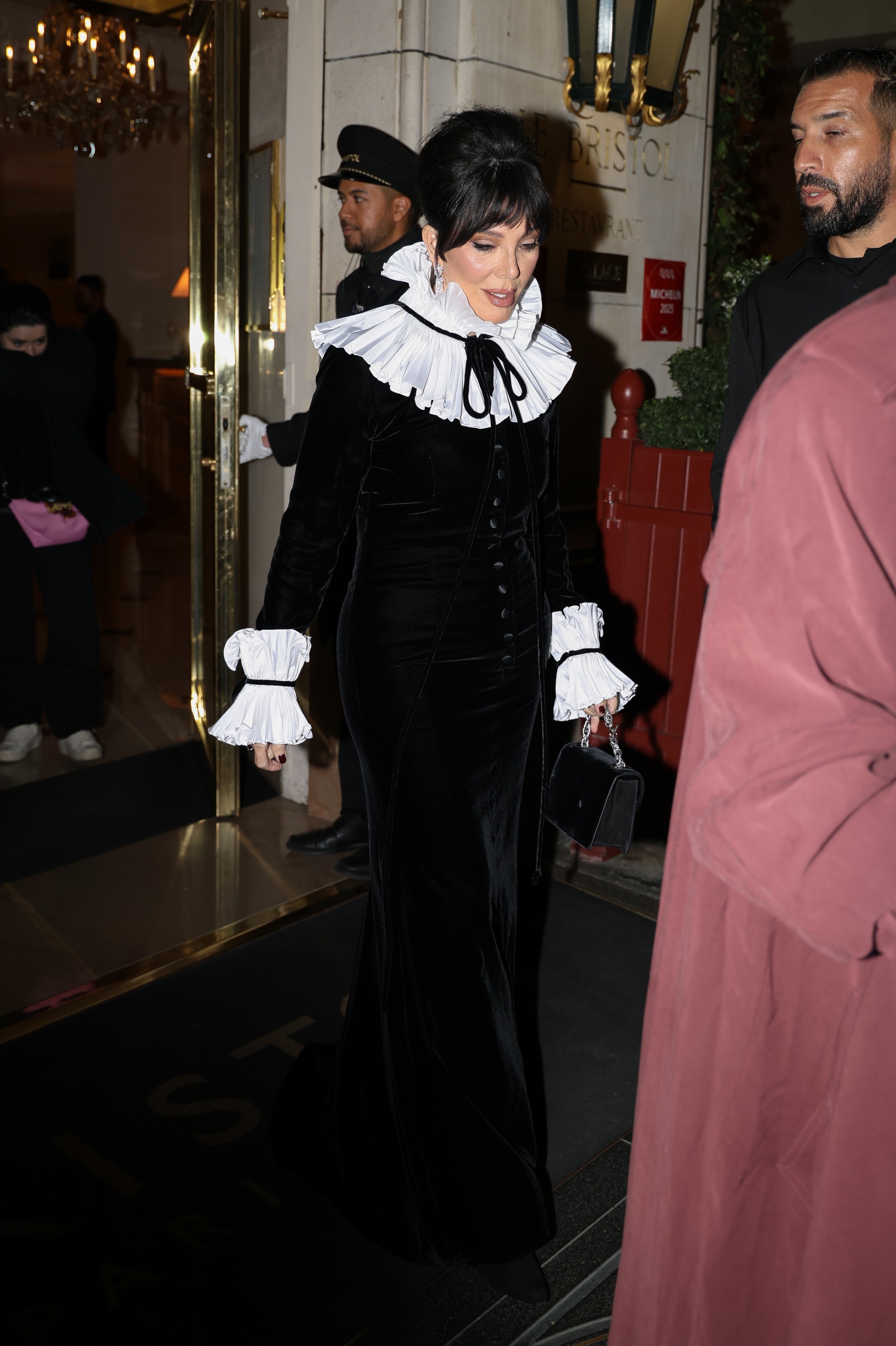 Access_Kardashian_6.jpg