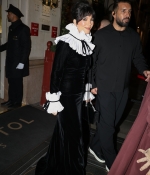 Access_Kardashian_4.jpg