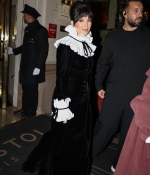Access_Kardashian_5.jpg