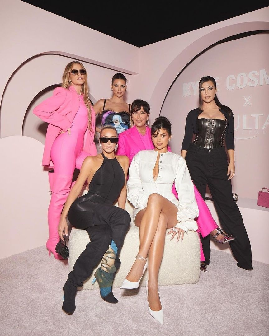 Access_Kardashian_003.jpg