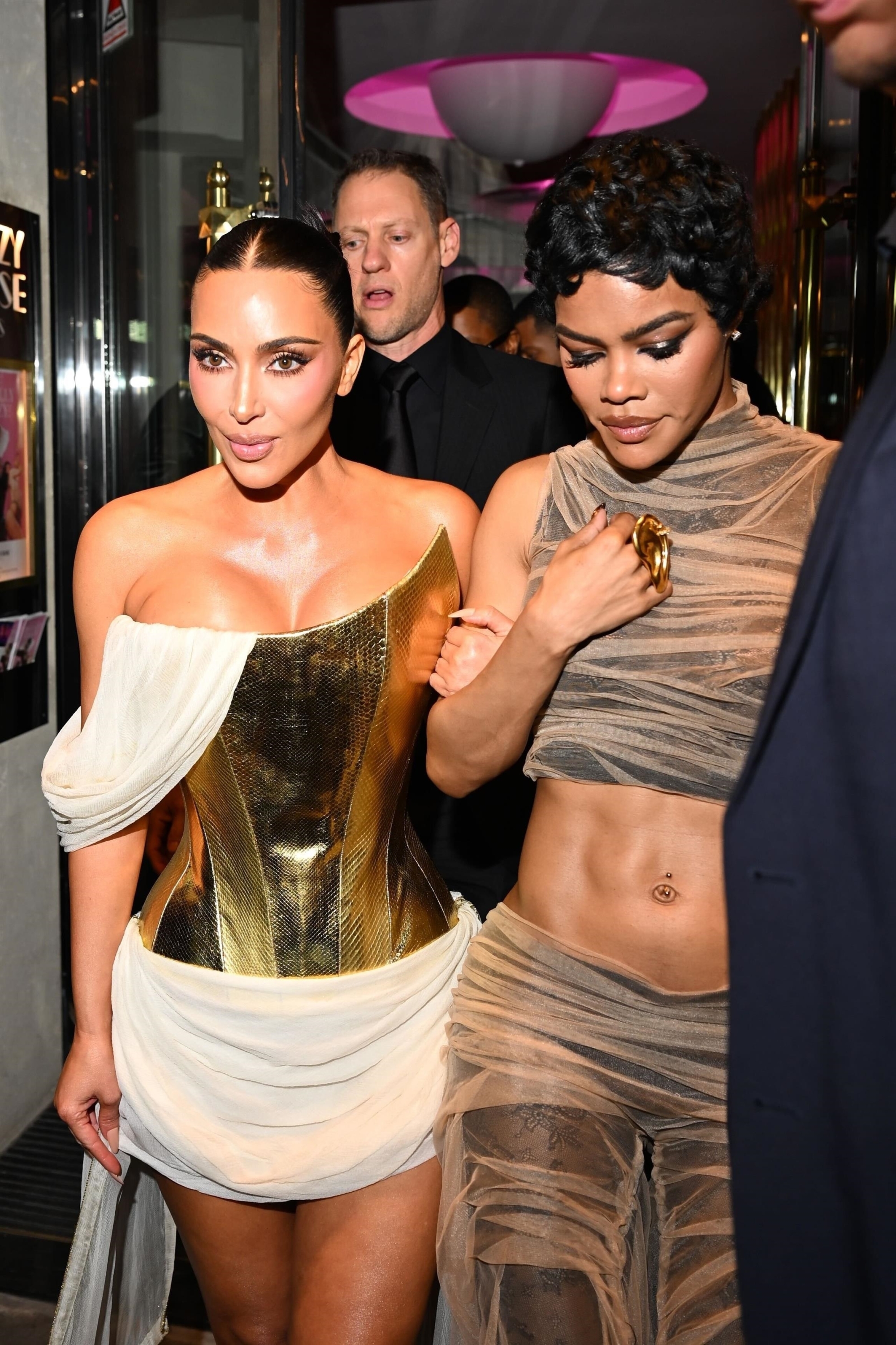Access_Kardashian_1.jpg
