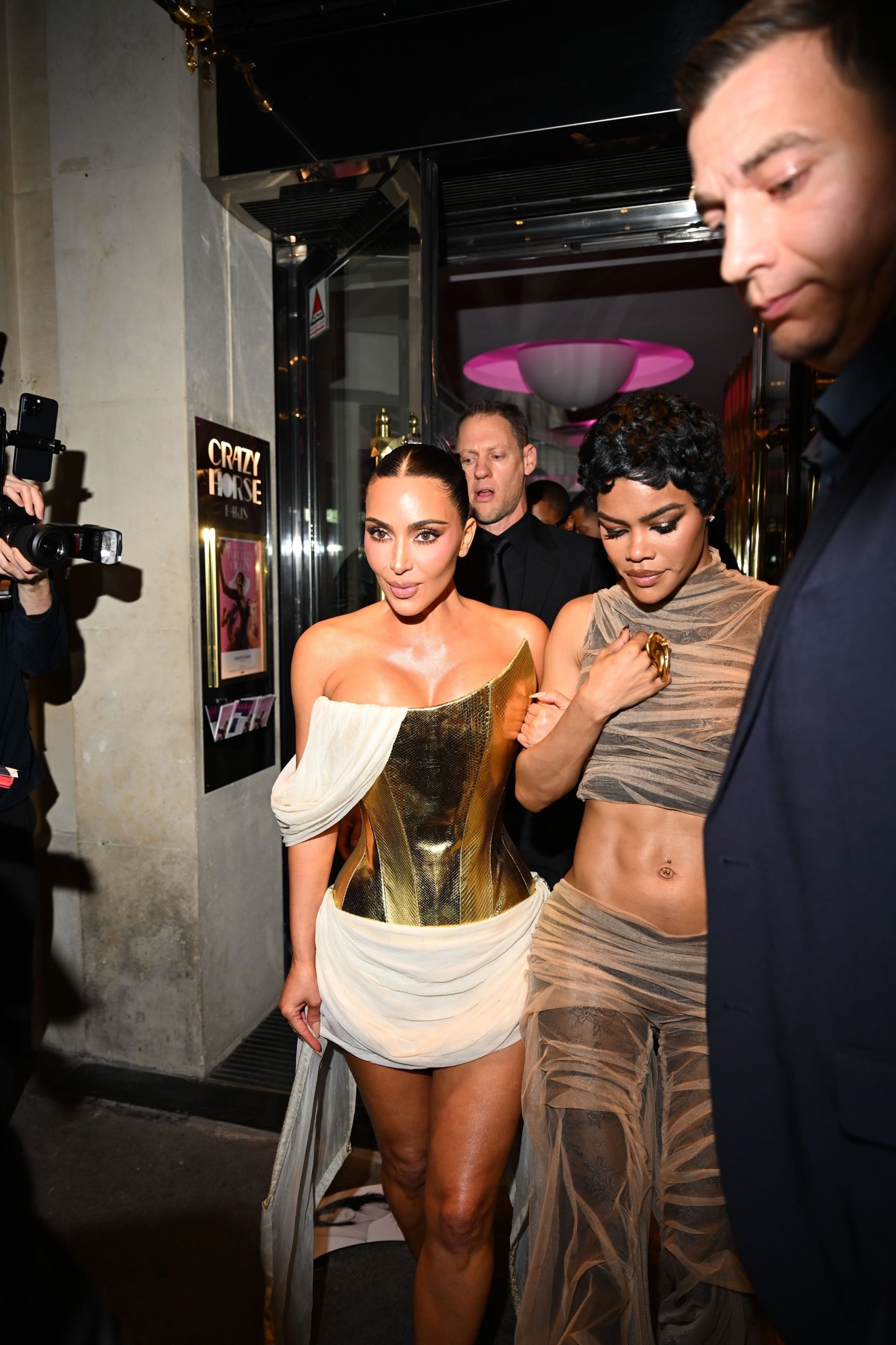 Access_Kardashian_2.jpg