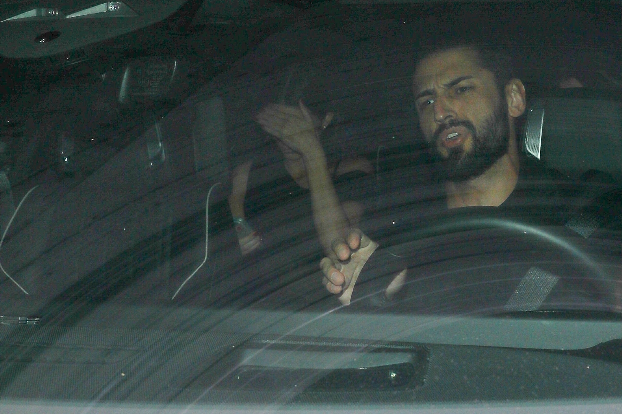 Access_Kardashian_1.jpg