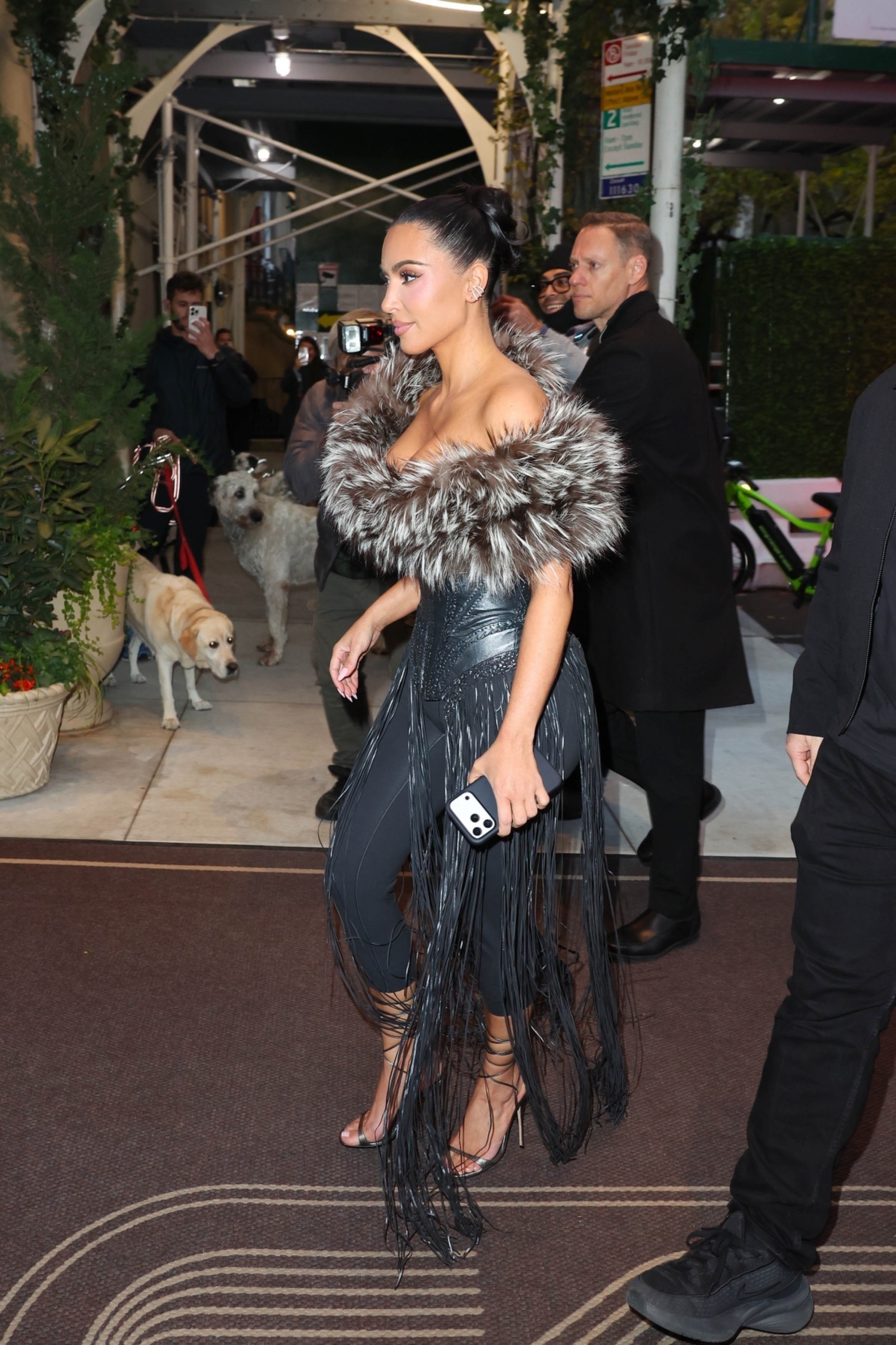 Access_Kardashian_10.jpg