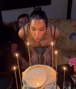 Access_Kardashian_7.jpg