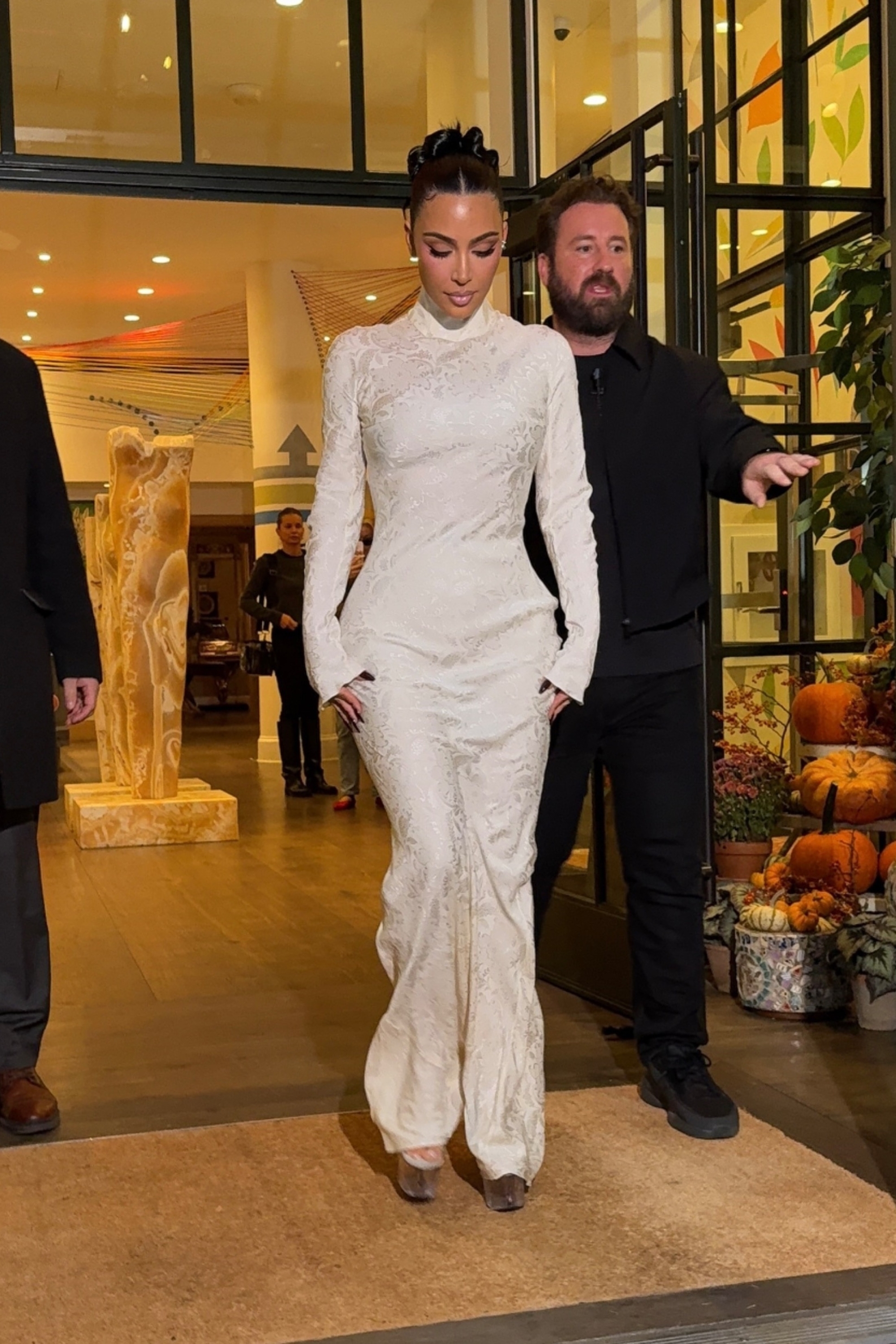 Access_Kardashian_11.jpg