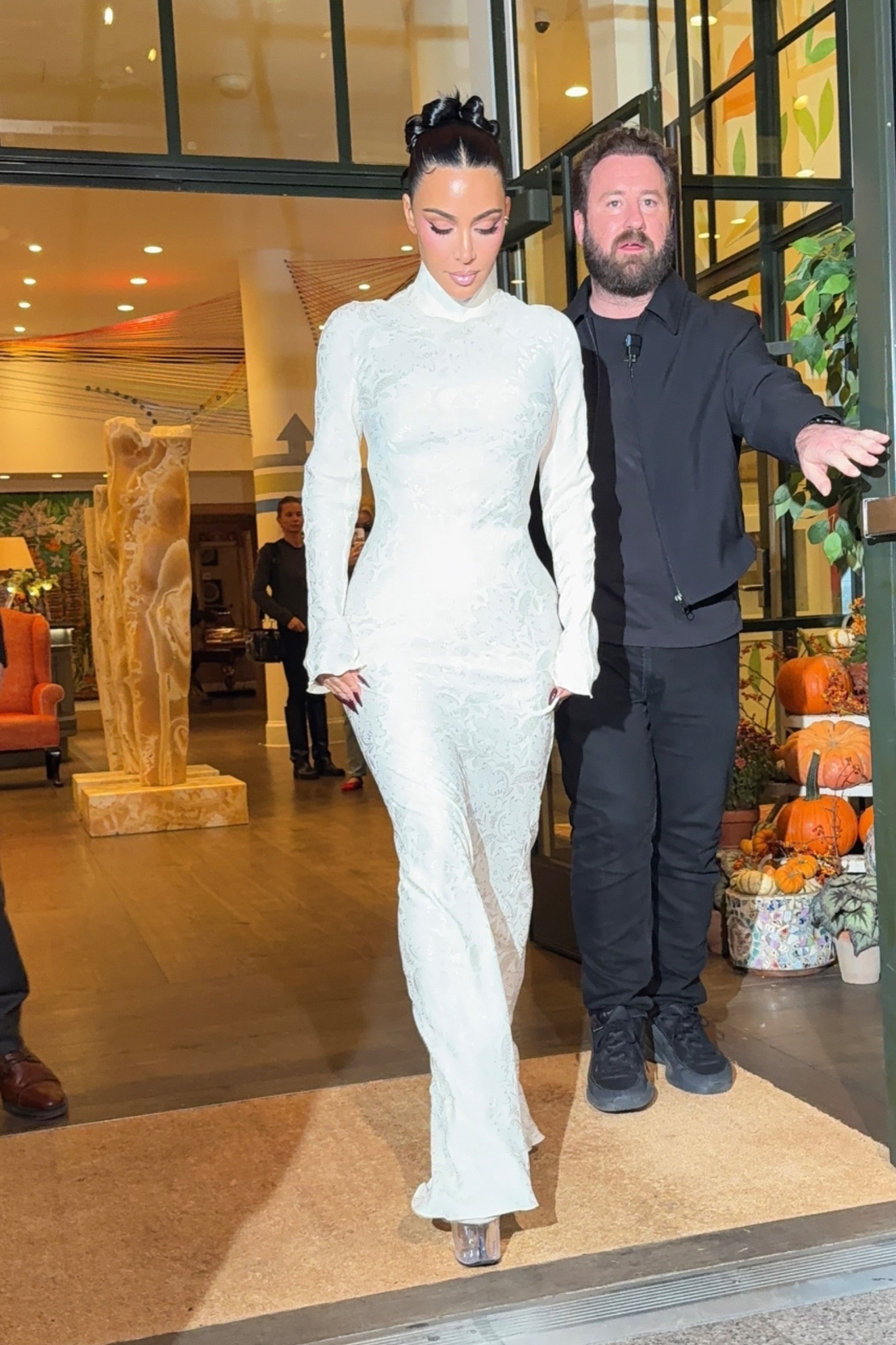 Access_Kardashian_12.jpg