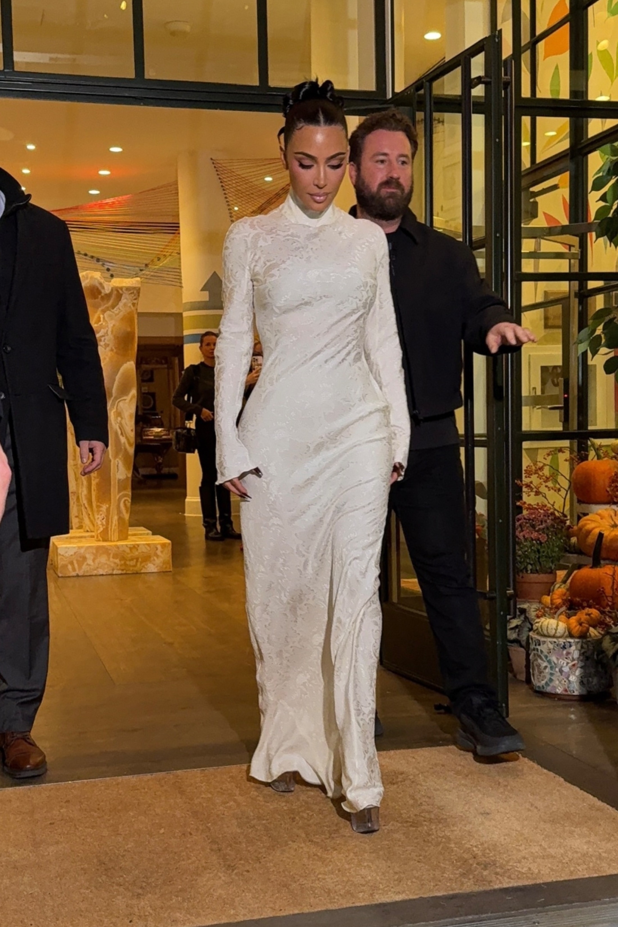 Access_Kardashian_14.jpg