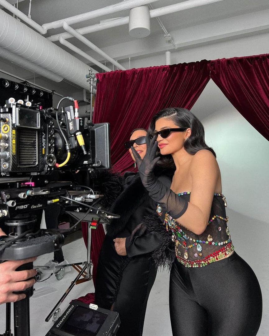 Access_Kardashian_003.jpg