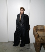 Access_Kardashian_6.jpg