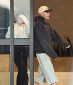 Access-Kardashian-05.jpg