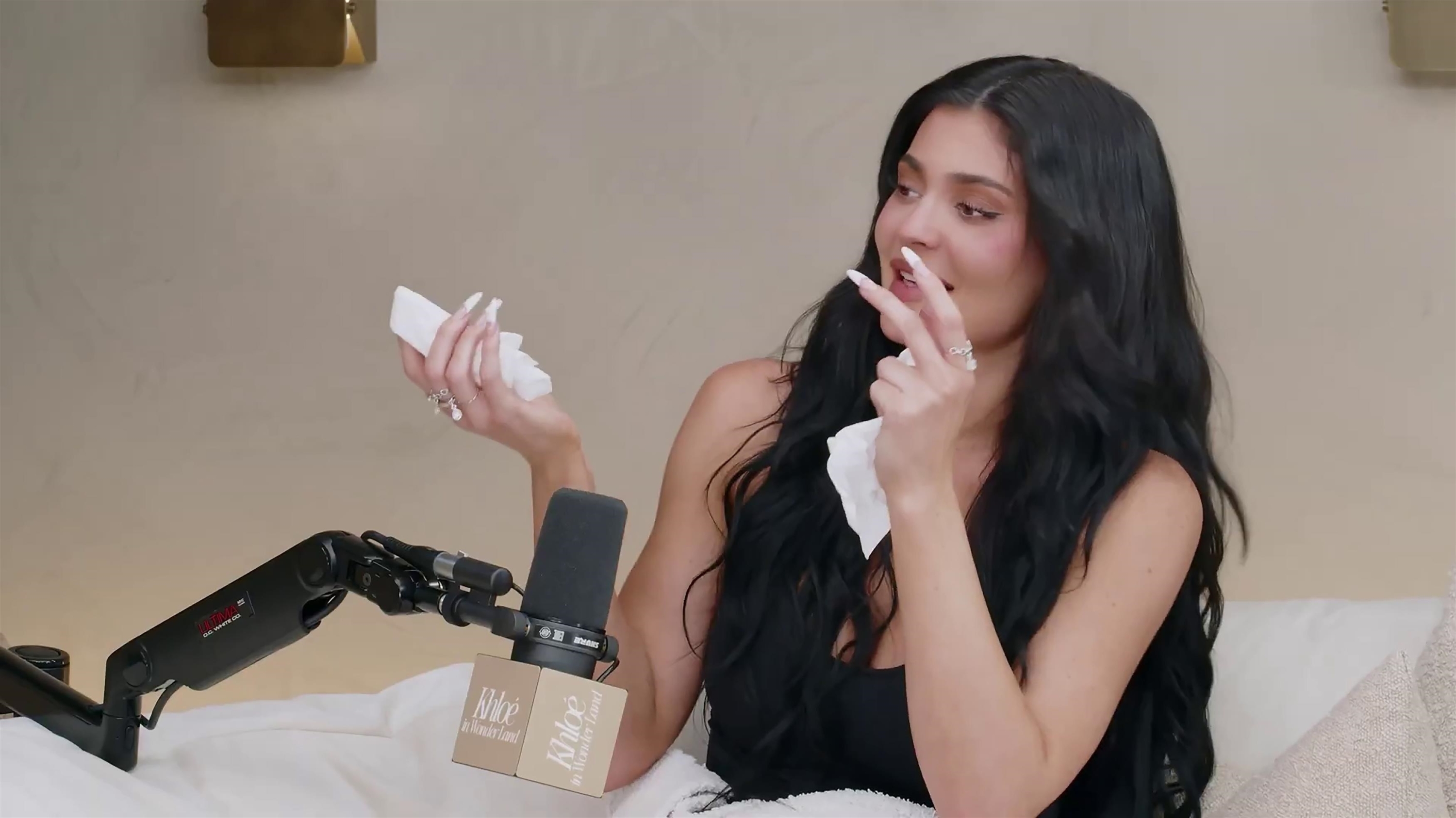 Access_Kardashian_12.jpg