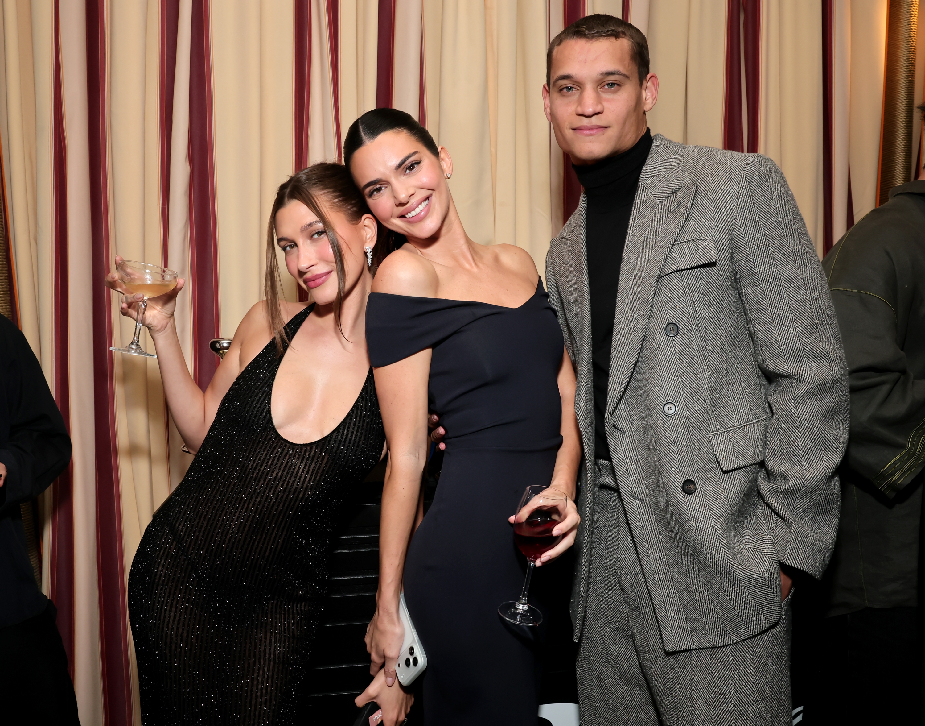Access_Kardashian_03.jpeg