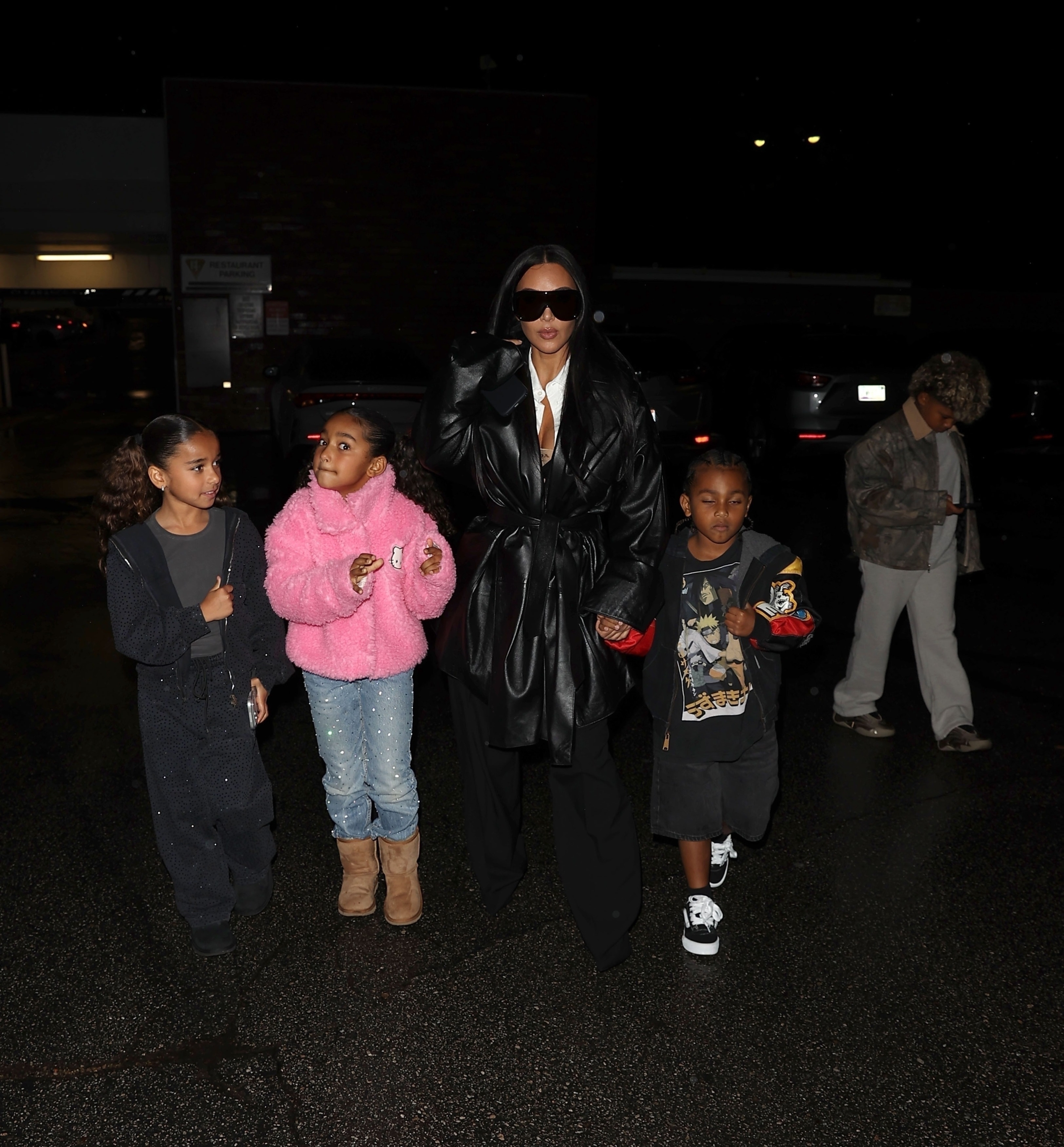 Access_Kardashian_14.jpg