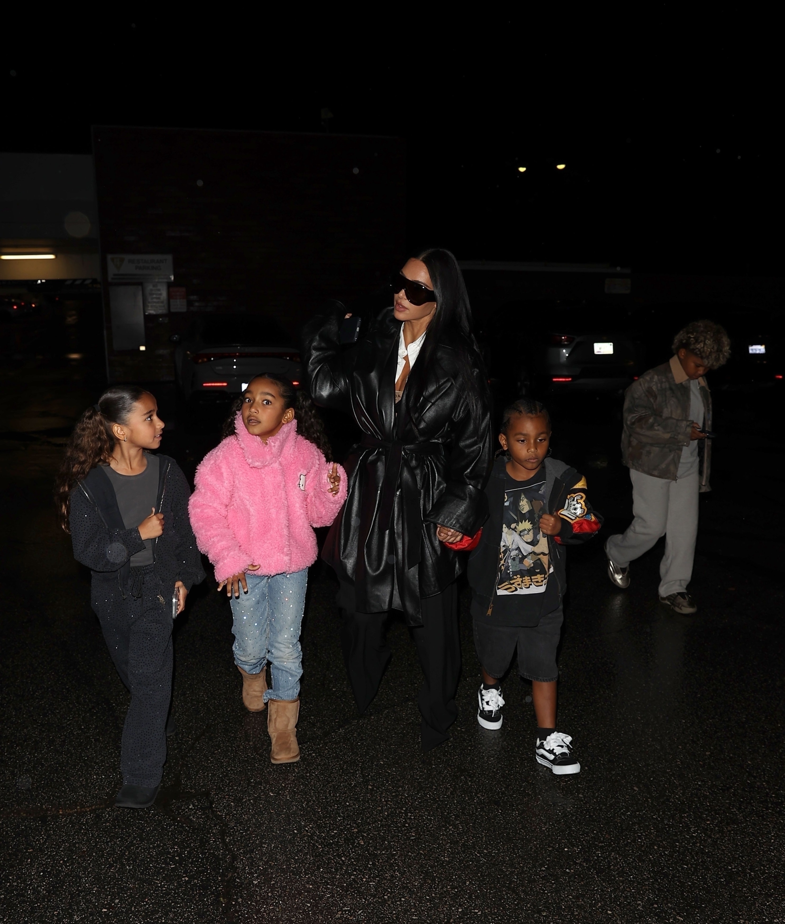 Access_Kardashian_15.jpg