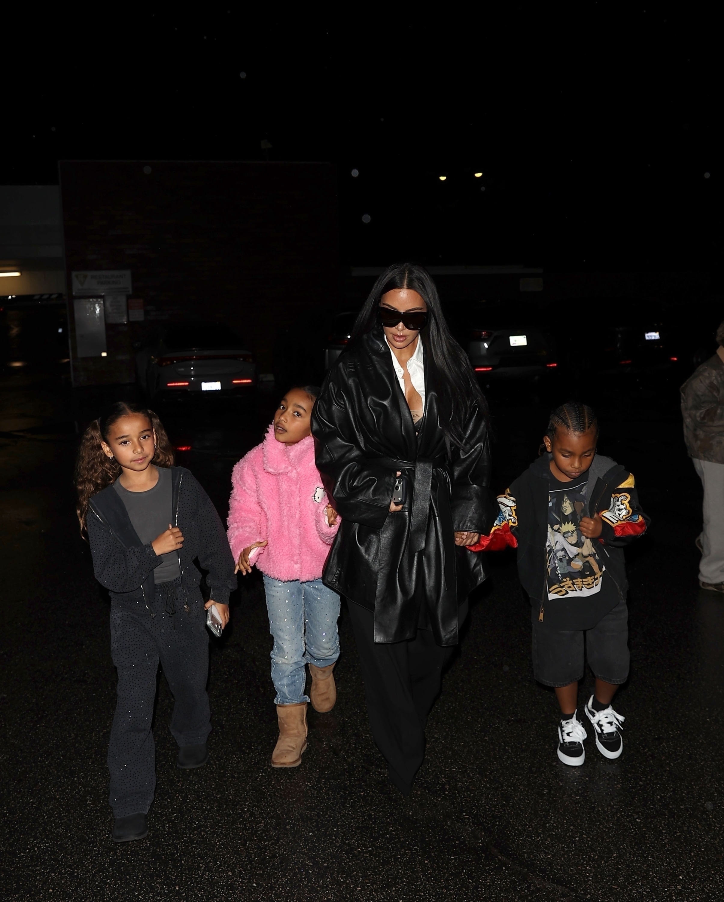 Access_Kardashian_17.jpg