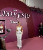 Access_Kardashian_15.jpg