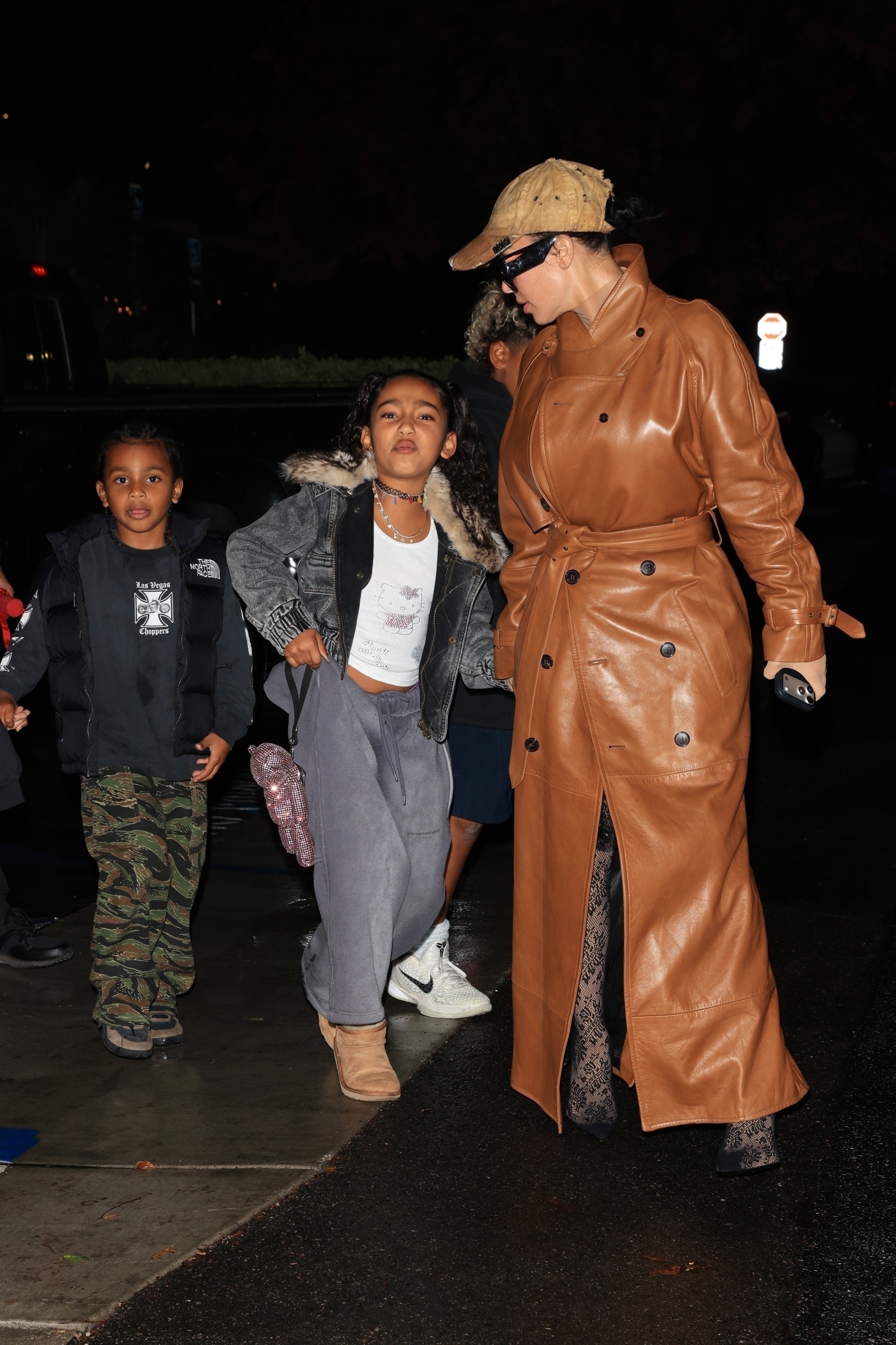 Access_Kardashian_4.jpg