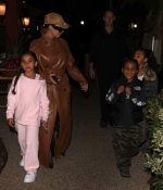 Access_Kardashian_23.jpg