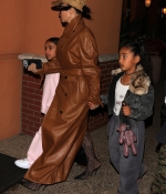 Access_Kardashian_30.jpg
