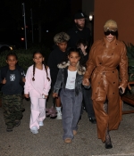Access_Kardashian_42.jpg