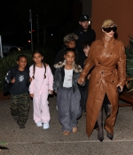 Access_Kardashian_46.jpg