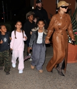 Access_Kardashian_50.jpg