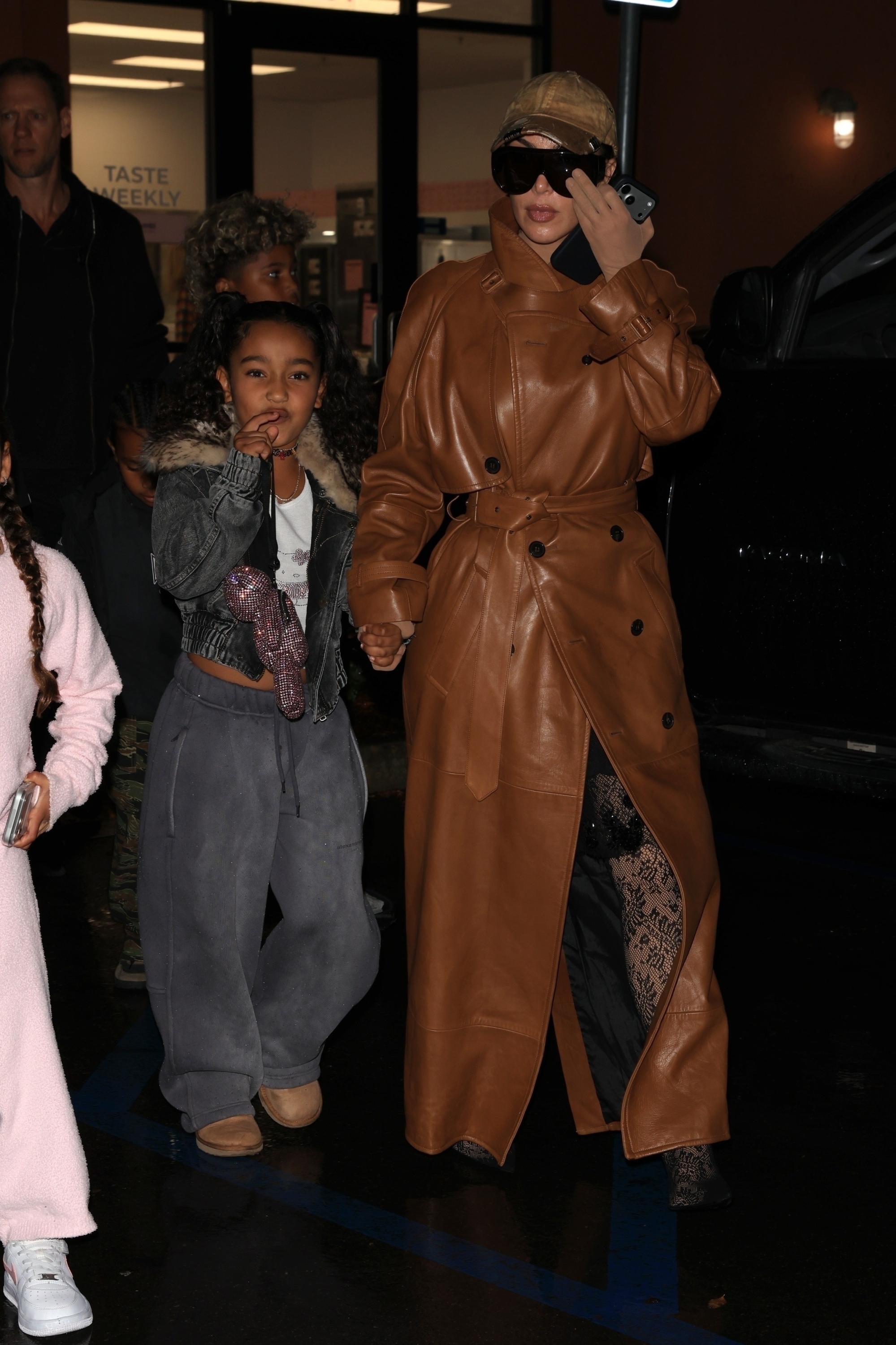 Access_Kardashian_13.jpg