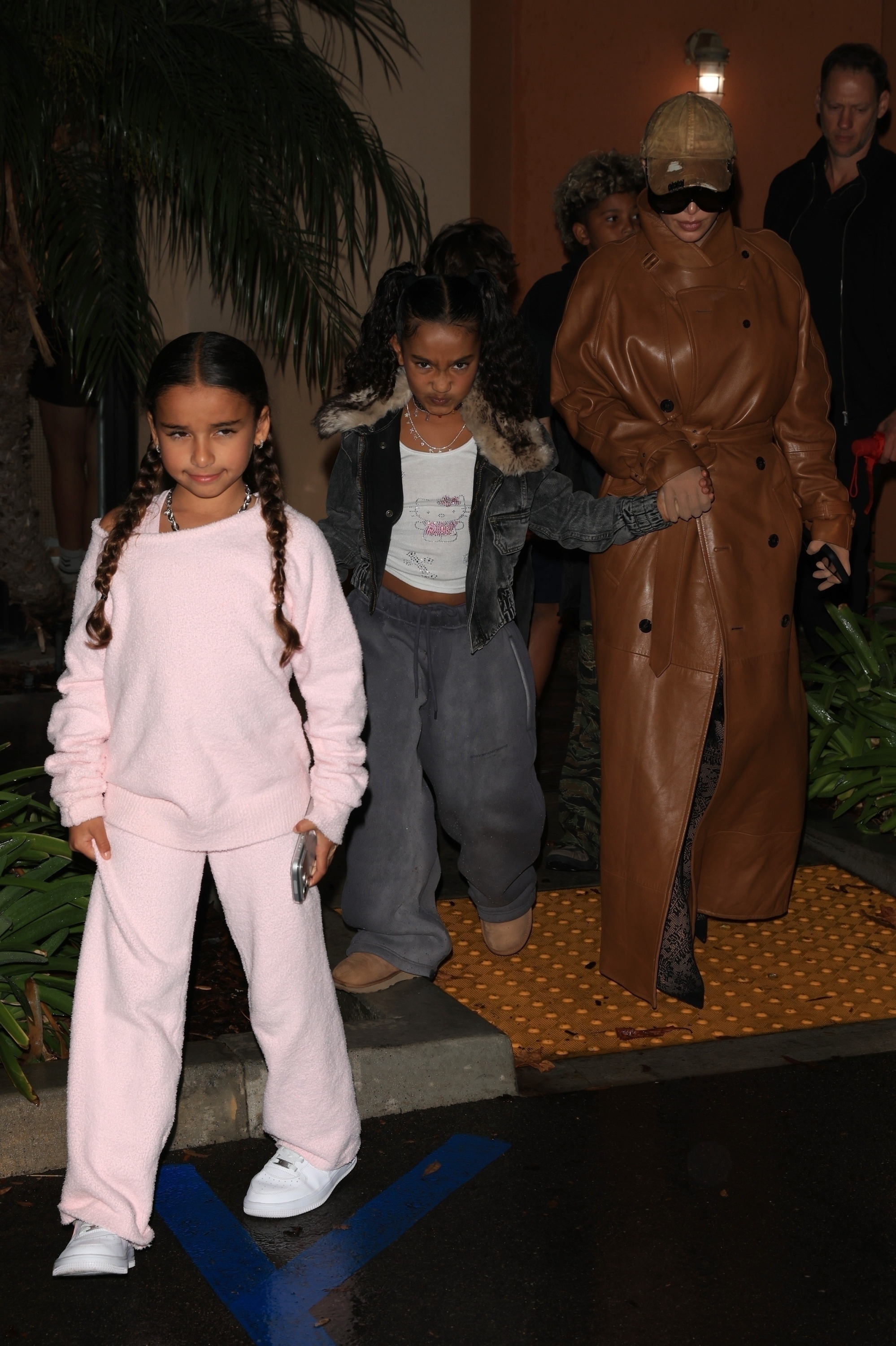 Access_Kardashian_8.jpg