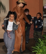 Access_Kardashian_1.jpg