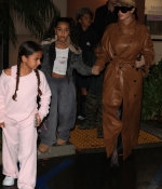Access_Kardashian_12.jpg