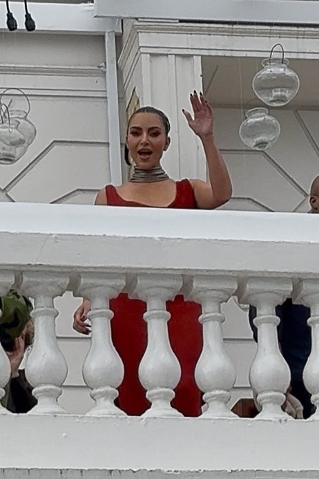 Access_Kardashian_1.jpg