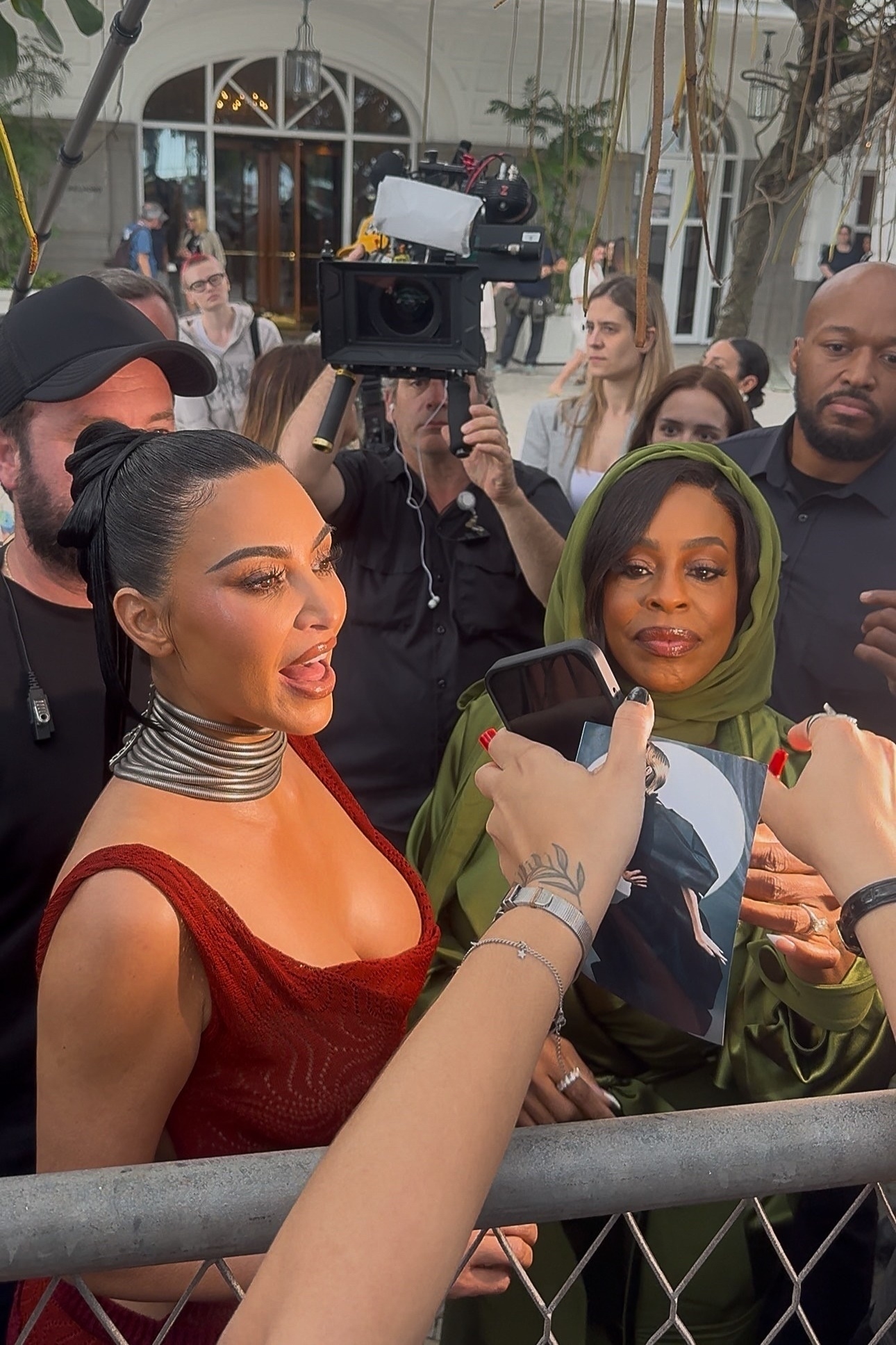 Access_Kardashian_3.jpg