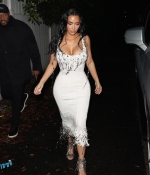 Access_Kardashian_5.jpg