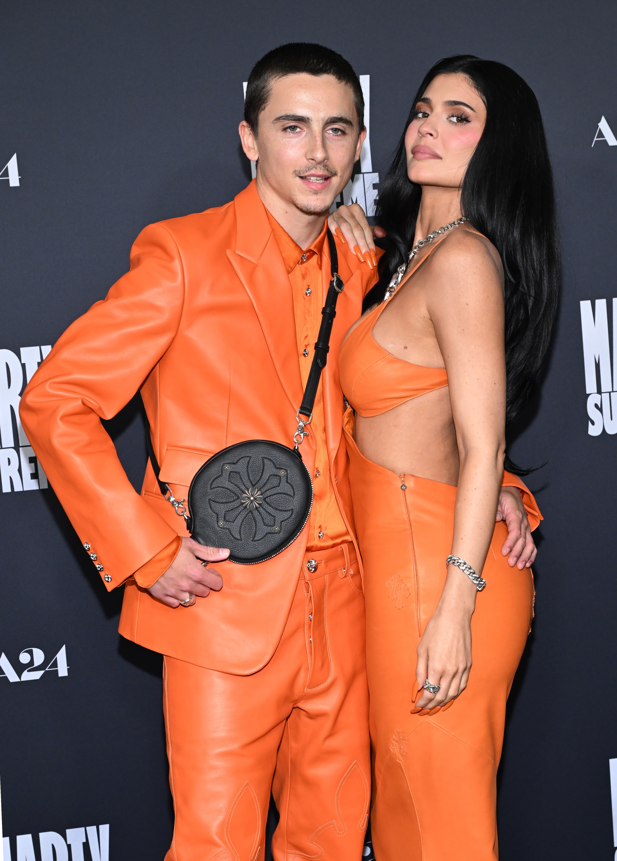 Access_Kardashian_240.jpg