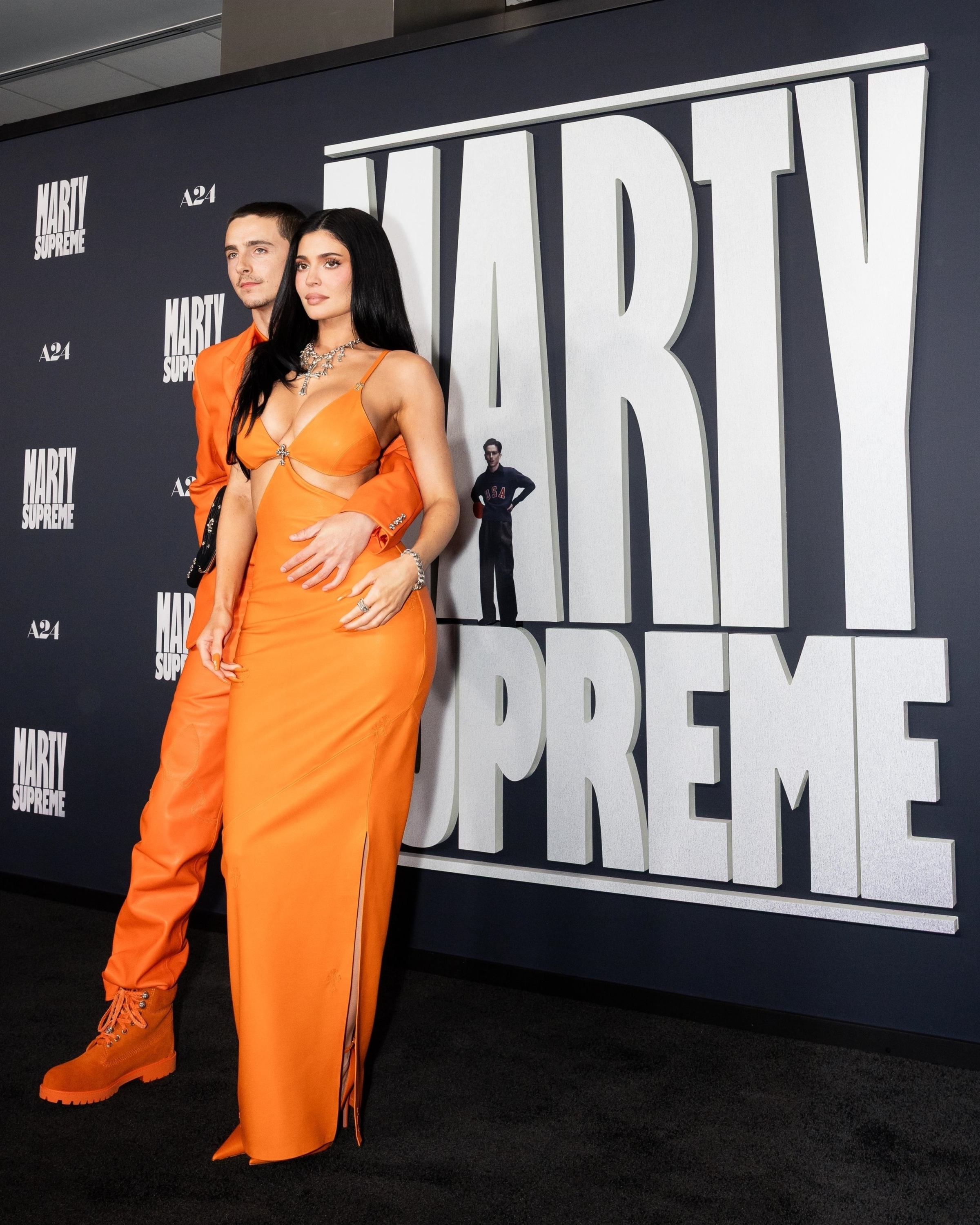 Access_Kardashian_30.jpg