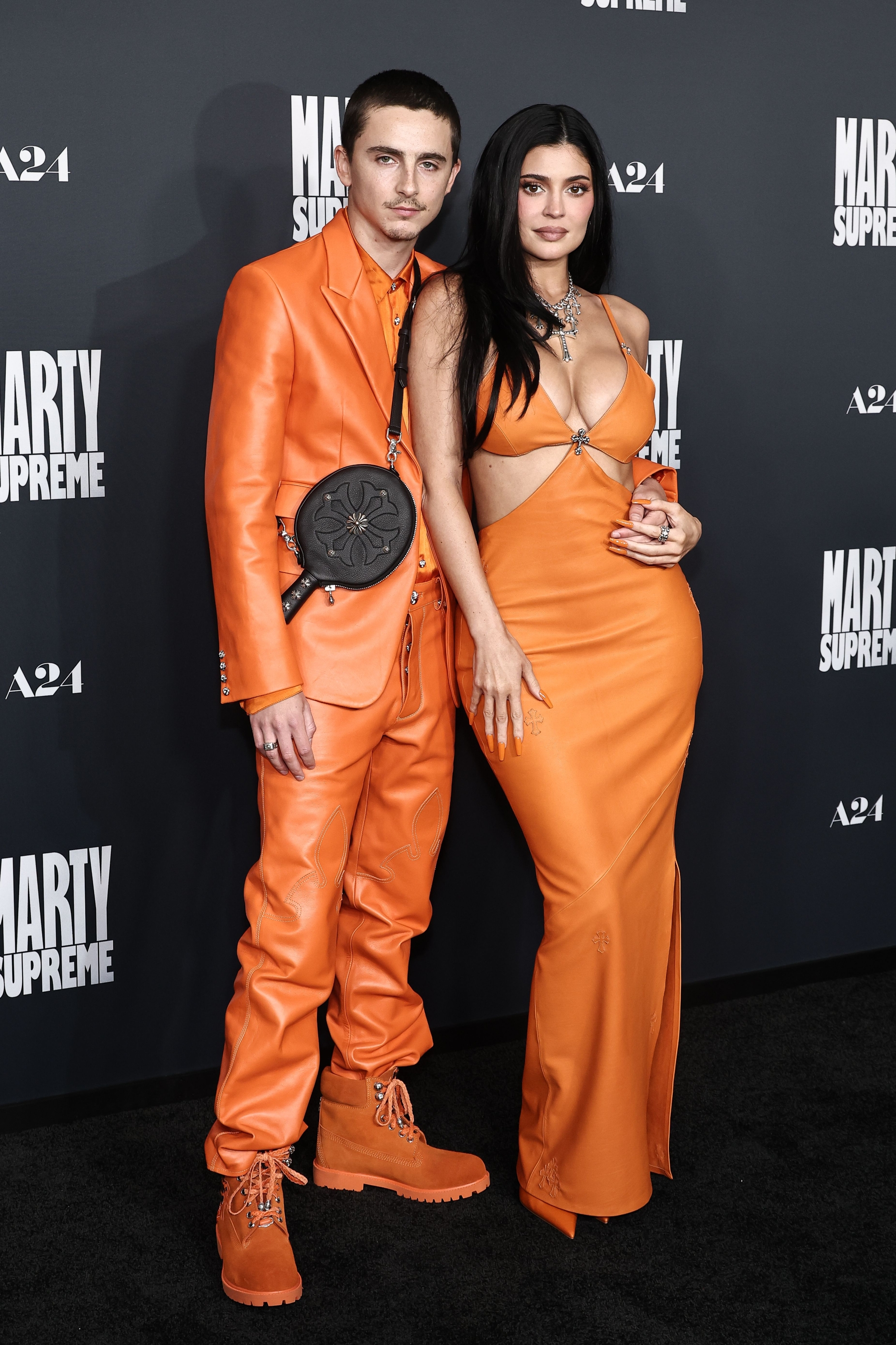 Access_Kardashian_90.jpg